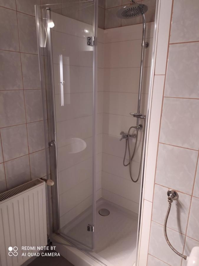 Andras Nadfedeles Vendeghaz Hotel Tihany Buitenkant foto